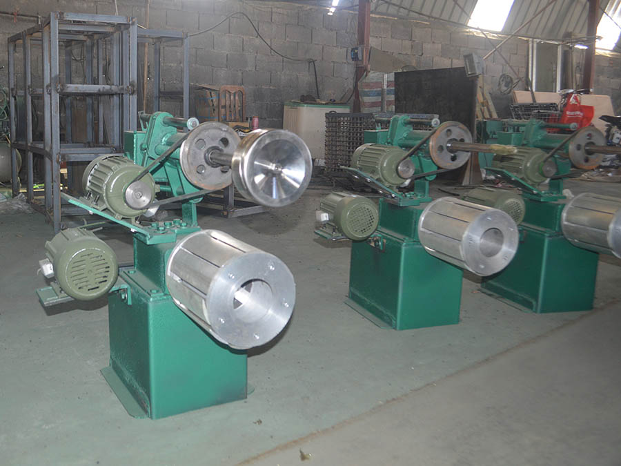 盒式18型拉絲機(jī)