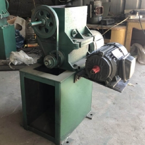 小弓子50型拉絲機(jī)